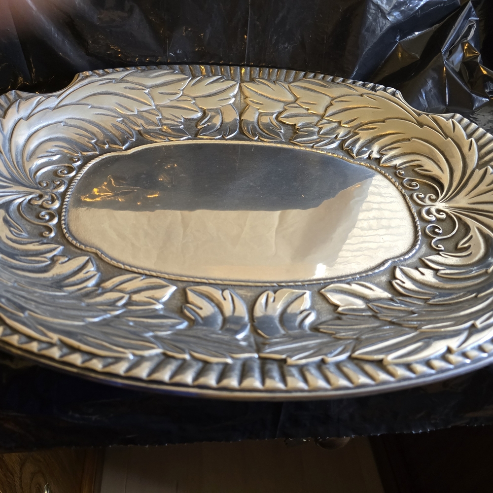 Elegant Silver Decorative Tray Large 19x15 Heavy Wilton Co New - Picture 5 of 7